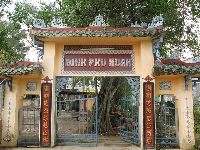 đình Phú Xuân